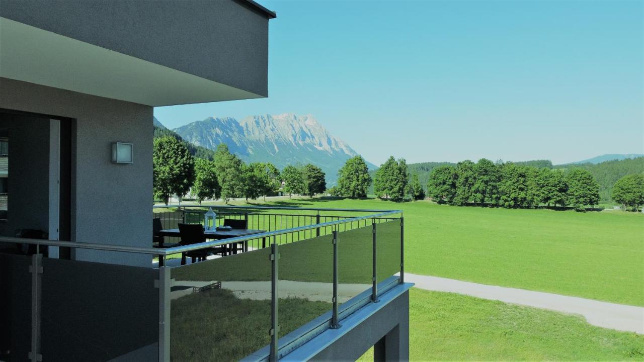 Appartement Ferienwohnung Bergahorn Groebming Grobming Bagian luar foto