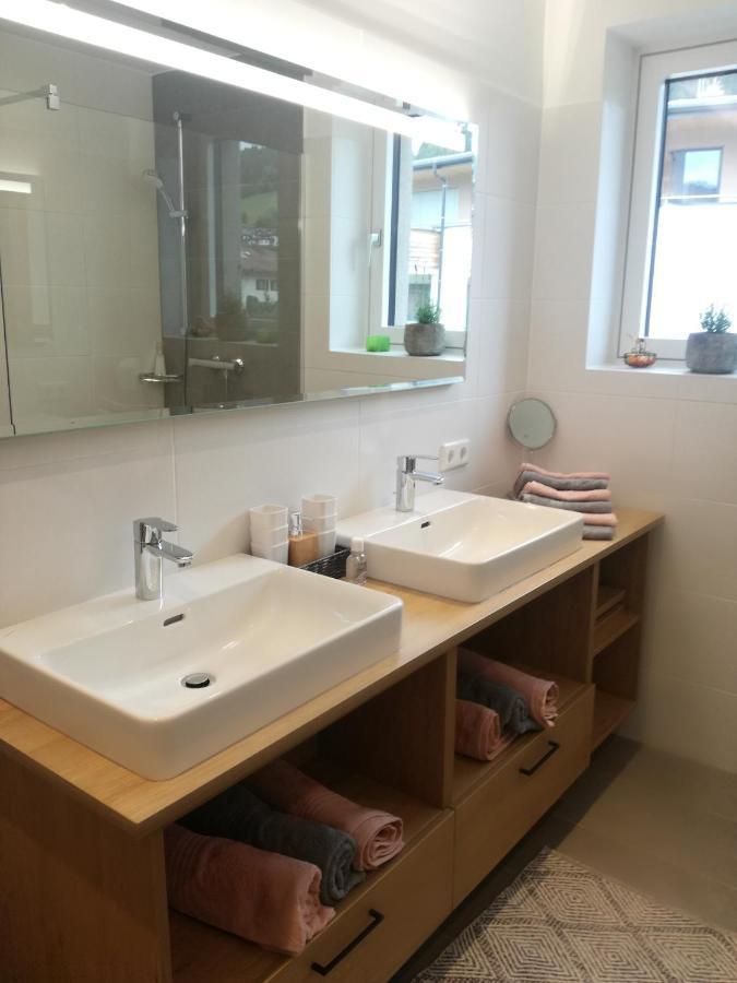 Appartement Ferienwohnung Bergahorn Groebming Grobming Bagian luar foto